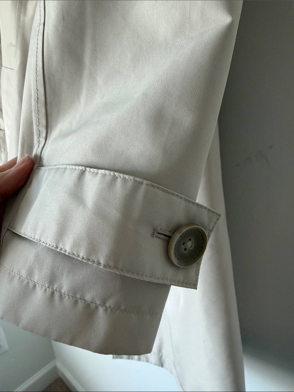 Lands' End Women's Light Beige Trench Coat with Nautical Stripe Lining - Picture 7 of 10